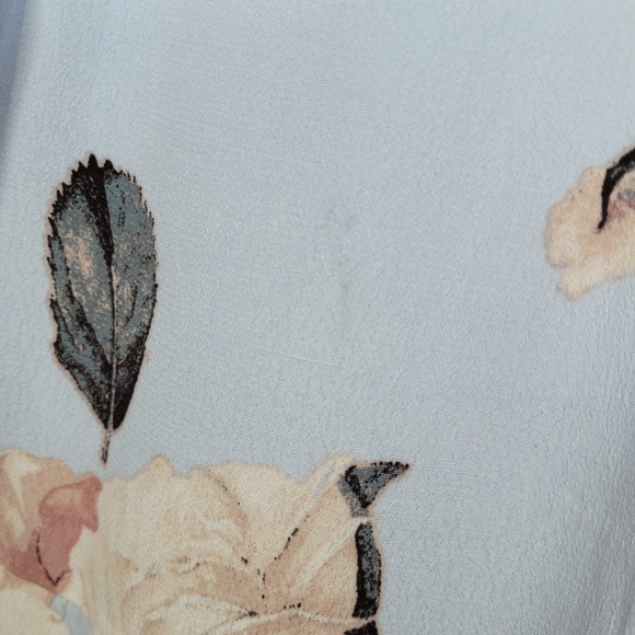 3/$20 🌴 | Dynamite | Floral Light Blue Halter Dress - Picture 9 of 12